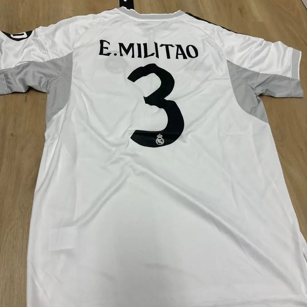Real Madrid 2025-2026 Home Kit Jersey Football New With Tags Size L Militao